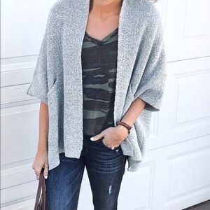 Loft- one size fits all- poncho